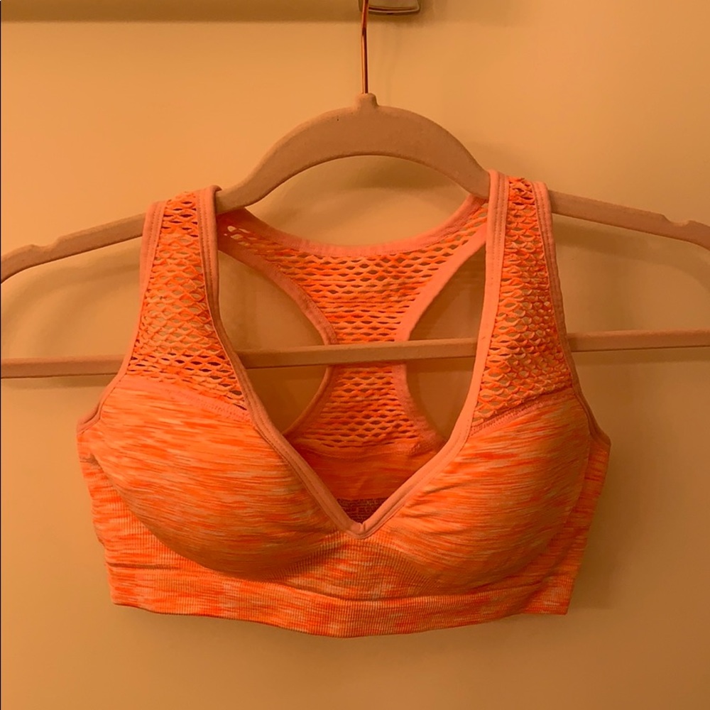 Medium sports bra